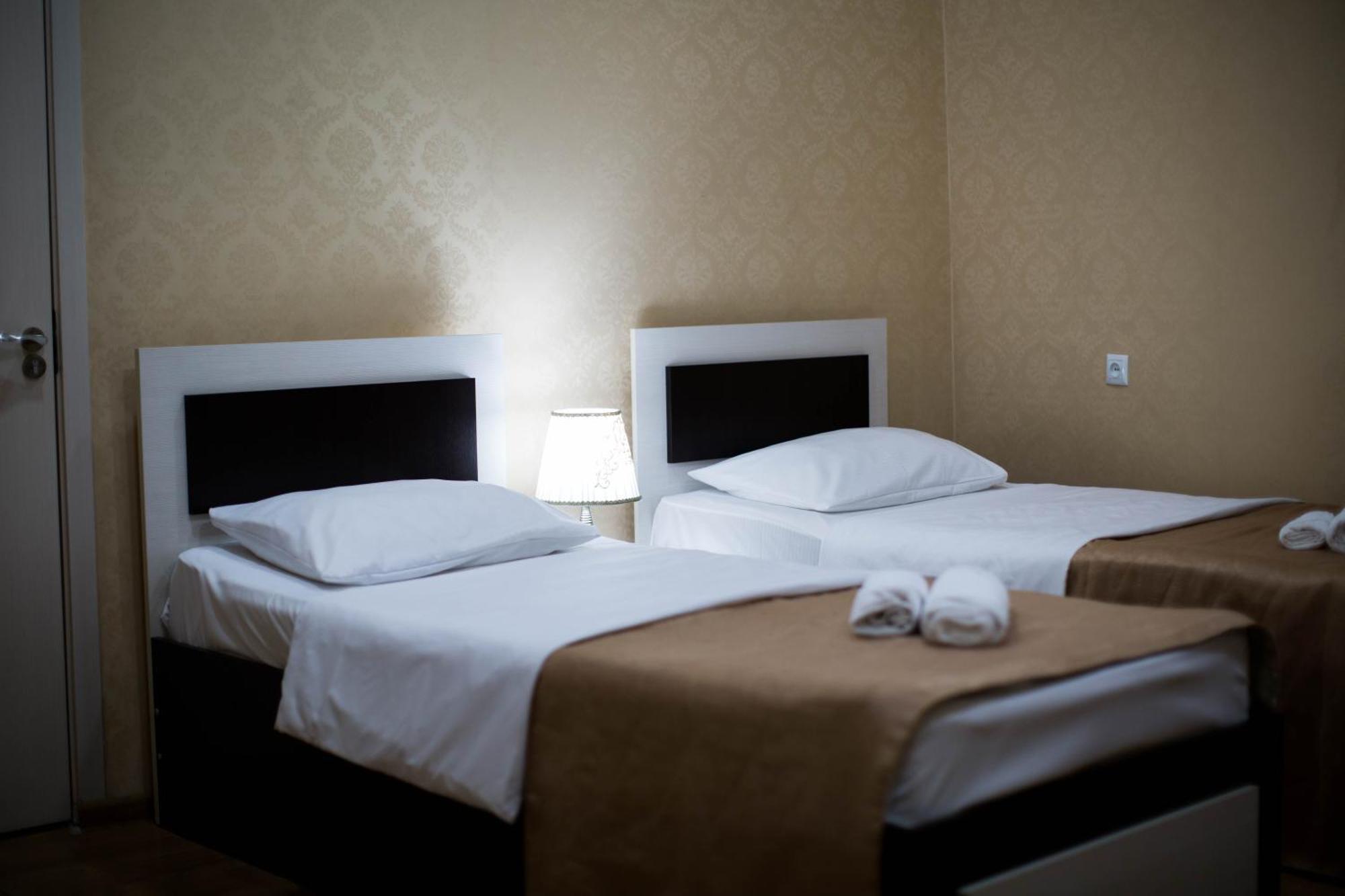 Hotel Care Inn Tbilisi Exterior photo