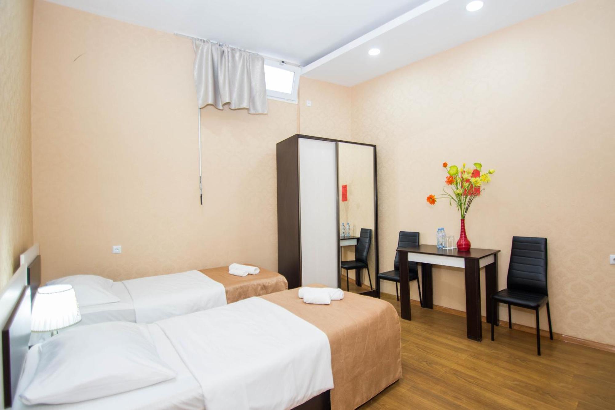Hotel Care Inn Tbilisi Exterior photo